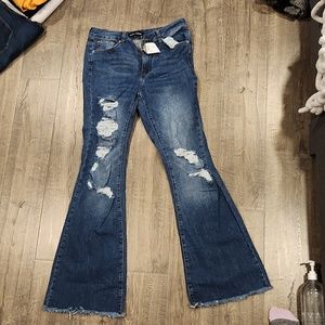 Boot cut jeans